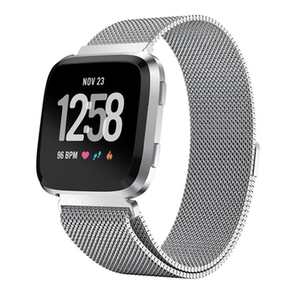 Fitbit Versa Smartwatch in Black + Fitbit fashion Versa White Band